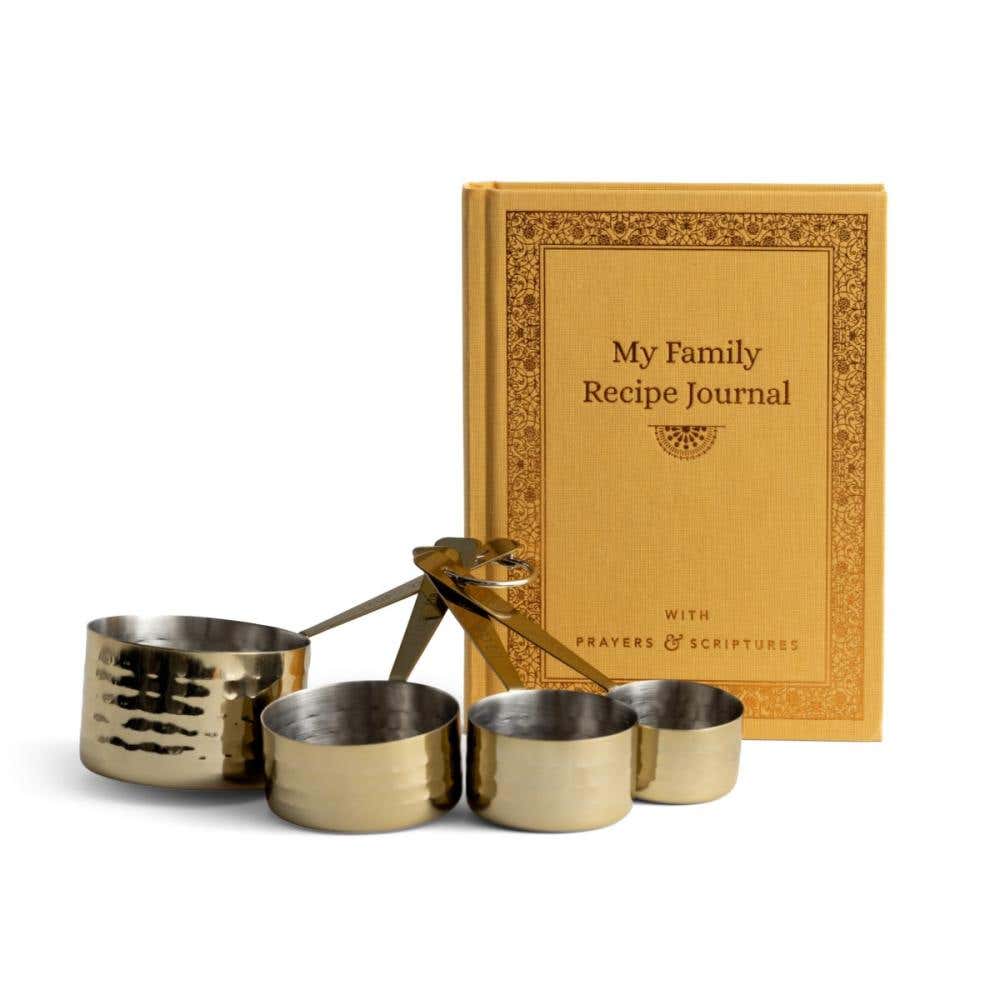 Aarti Sequeira - My Recipe Journal + Good Measure Measuring Cup Set