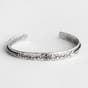 This Loving Memories silver cuff bracelet is a wonderful way for you to encourage someone in a time of loss. The outside of the gift box reads 'Memories shine on of those that are forever loved' 