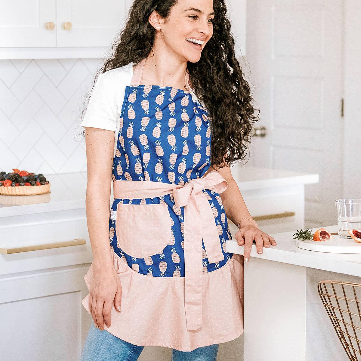 Candace Cameron Bure - Pineapple of My Eye - Ruffle Bib Apron