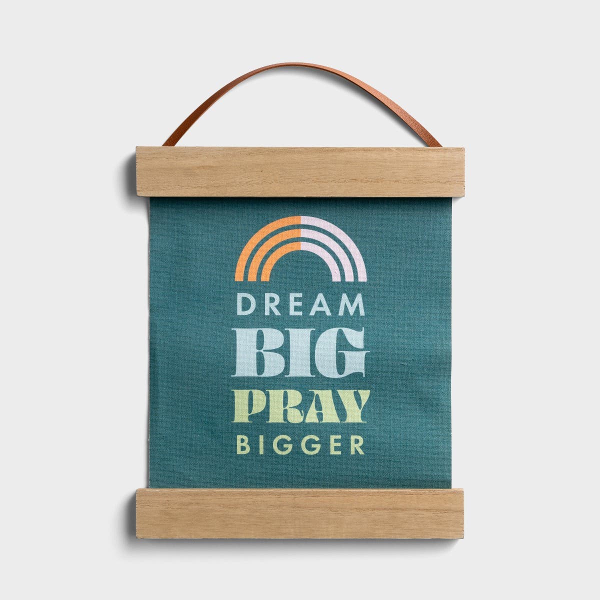 Candace Cameron Bure - Dream Big, Pray Bigger - Banner Wall Art
