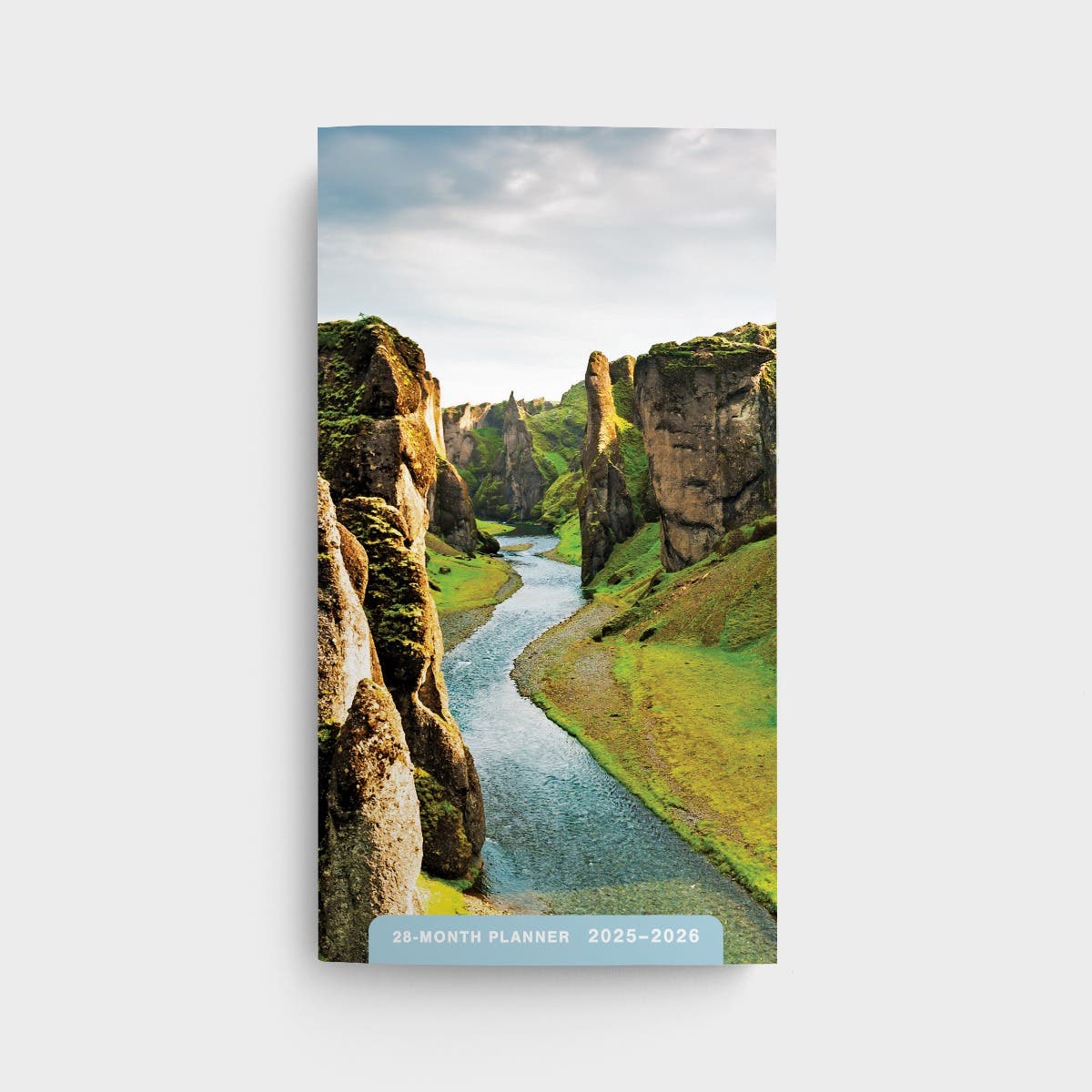 Travel – 2025-2026 Inspirational Pocket Planner 