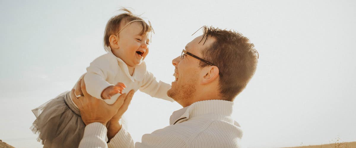 10 Ways to Encourage First Time Dads