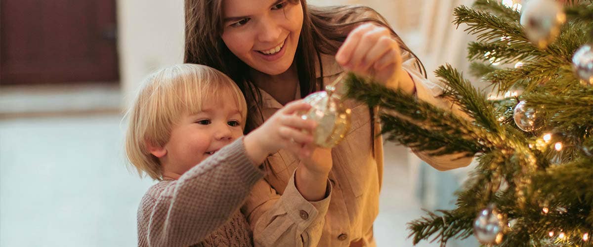 The Ultimate Guide to Christmas Gifts for the Multitasking Mom 